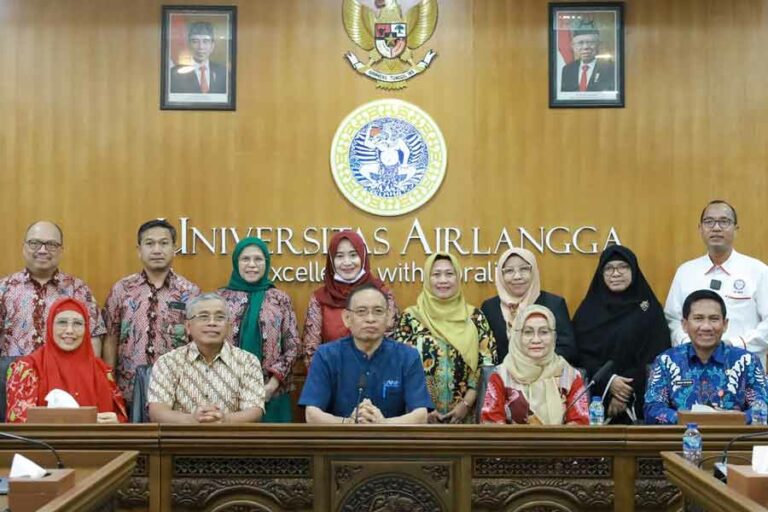 Unair Menambah 12 Guru Besar Baru untuk Tingkatkan Kontribusi Kampus pada Bangsa