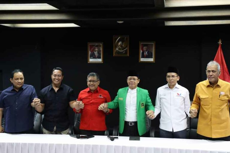 Singgung Bacawapres Ganjar Pranowo, Hasto: Masih dalam Pembahasan!