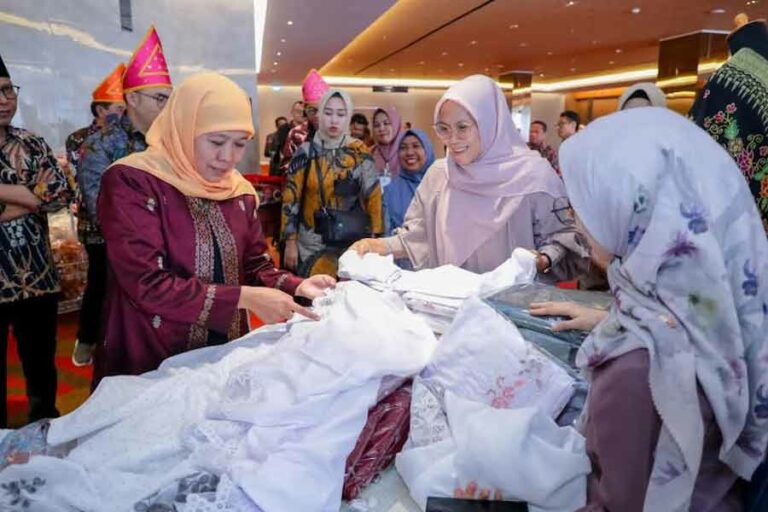 Realisasi Belanja PDN di Pemprov Jawa Timur Capai 79 Persen, Transaksi lewat e-Katalog Rp 1,58 Triliun
