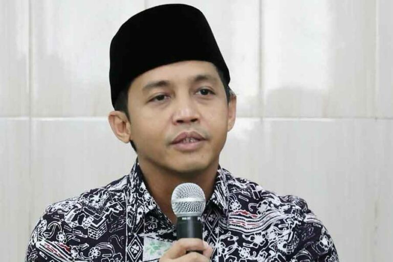 Rumah Ibadah di Indonesia akan Terima Sertifikasi tanpa Diskriminasi Wakil Menteri Agraria dan Tata Ruang/Wakil Kepala Badan Pertanahan Nasional (Wamen ATR/Waka BPN), Raja Juli Antoni
