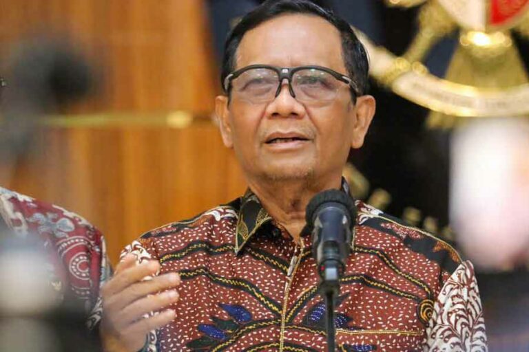 Mahfud MD Tanggapi Pemanggilan Cak Imin oleh KPK: Bukan Politisasi Hukum!