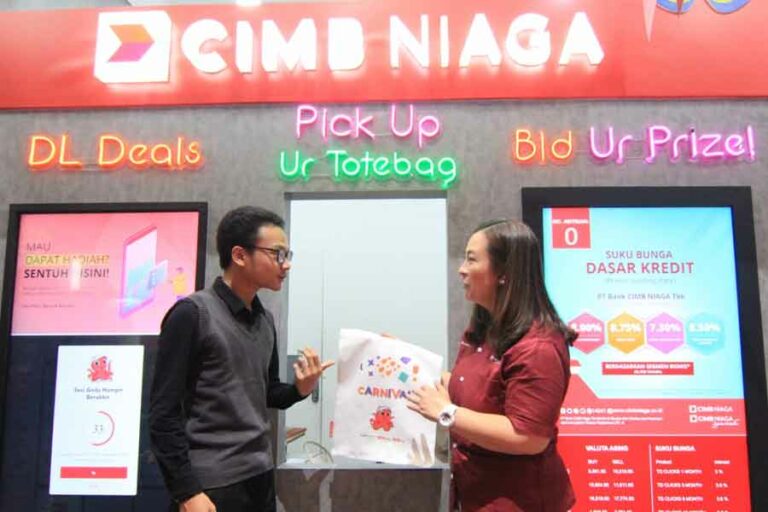 CIMB Niaga Hadirkan Edukasi Perbankan Melalui Roadshow Digital Lounge Carnival 2023 di Mall Roadshow CIMB Niaga Digital Lounge Carnival di Central Park Mall, Jakarta