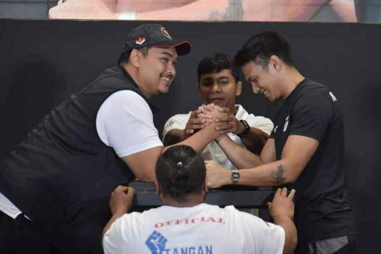 Menpora Dito Adu Panco di Idea Fest 2023, Ada yang Berani Lawan?
