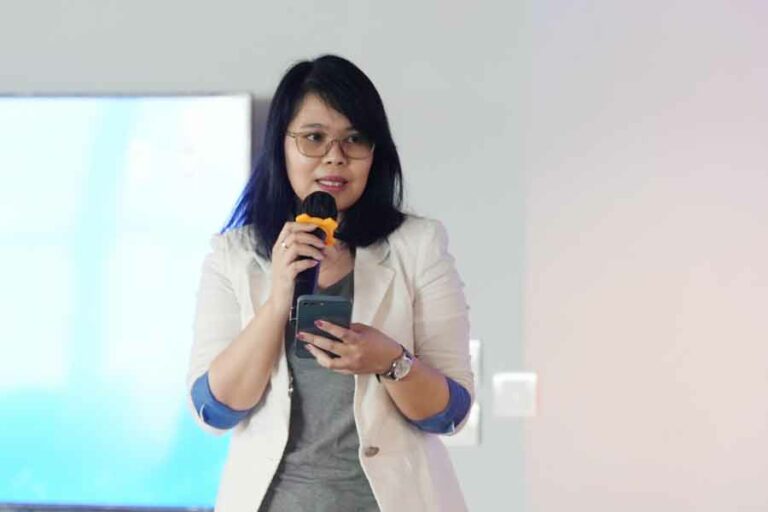 KTT AIS Forum Libatkan Pemimpin dunia hingga Investor untuk Diskusikan Ekonomi Biru Kepala Sekretariat AIS Forum Riny Modaso