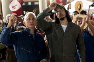 Sinopsis Logan Lucky (2017), Film Komedi Cerdas tentang Aksi Kejahatan di Balik Nascar Daniel Craig dan Adam Driver dalam Logan Lucky (2017)