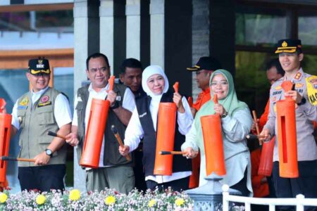 Gubernur Khofifah Pimpin Apel Siaga Bencana Hidrometeorologi di Kota Batu