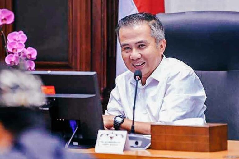 Penjabat Gubernur Jabar Dukung Penggunaan Metode Wolbachia untuk Cegah DBD Penjabat (Pj.) Gubernur Jawa Barat Bey Machmudin