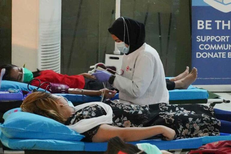 Dukung Kemajuan Sektor Kesehatan, IRRA Siap Berpartisipasi dalam Distribusi Kantong Darah di 2024