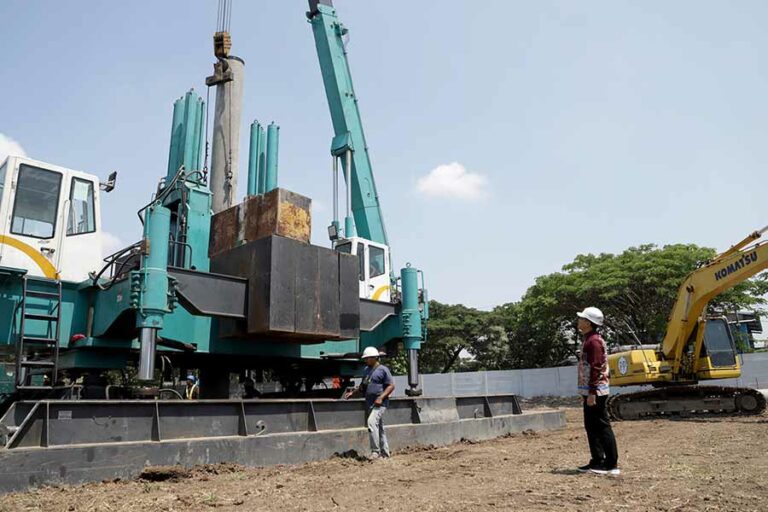 Wali Kota Eri Cahyadi Bangun RSUD Surabaya Timur dan Optimalisasi Puskesmas 24 Jam