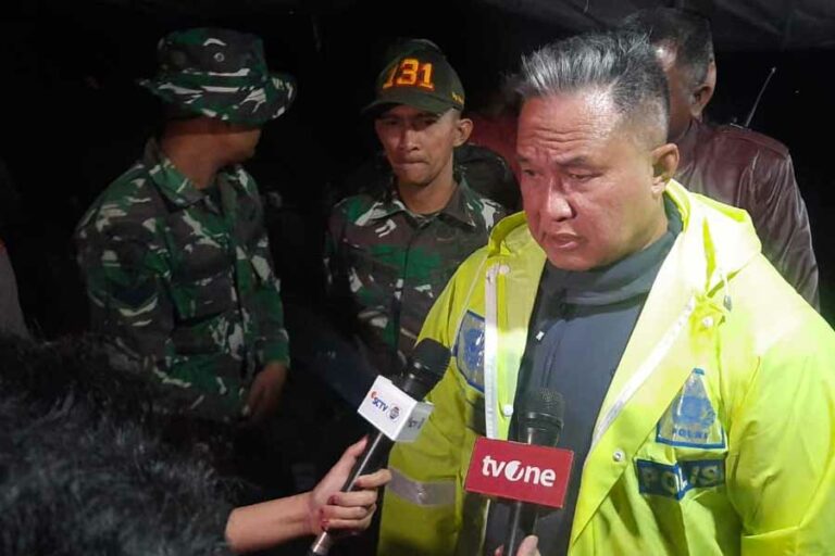 Proses Evakuasi Korban Erupsi Gunung Marapi Sumatera Barat Dihentikan secara Resmi Wakapolda Sumatera Barat (Sumbar) Brigjen Pol Edi Mardianto