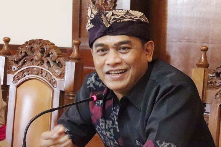 Antisipasi Lonjakan Kasus di Singapura, Bali Ajukan 5.000 Dosis Vaksin Covid-19 Kepala Dinas Kesehatan Bali, I Nyoman Gede Anom