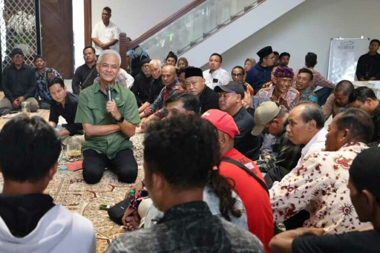 Ganjar Pranowo Sebut Regulasi Kelautan Akan Dirombak Demi Kesejahteraan Nelayan