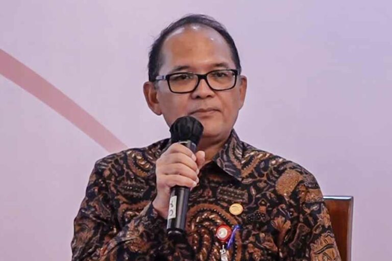 OJK Cabut Izin Usaha PT Asuransi Purna Artanugraha, Ini Alasannya Kepala Eksekutif Pengawas Perasuransian, Penjaminan, dan Dana Pensiun OJK, Ogi Prastomiyono