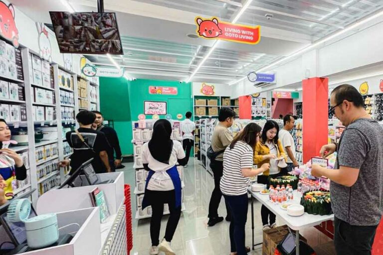 GOTO Living Buka Gerai Offline Kedua di Ruko Poris Garden Tangerang