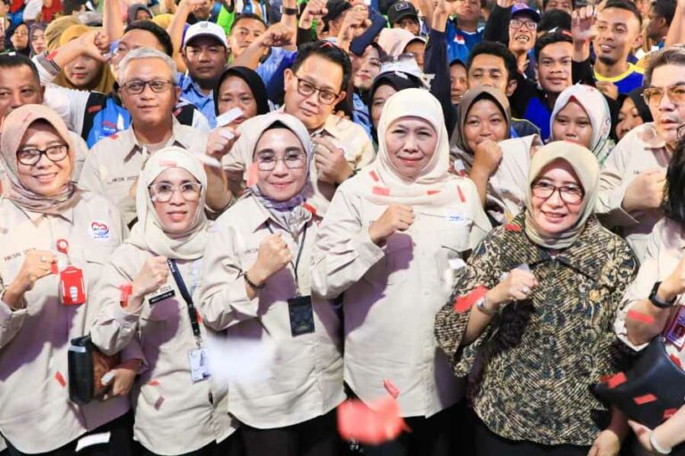 Gubernur Khofifah Apresiasi Pilar Sosial dalam Peringatan HKSN di Jawa Timur