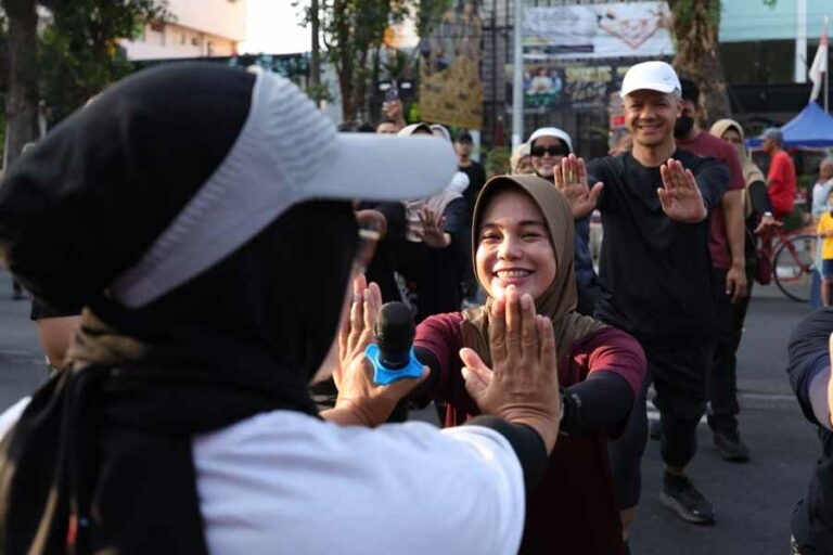 CFD Surakarta Ramai dengan Kehadiran Ganjar Pranowo dan Siti Atikoh