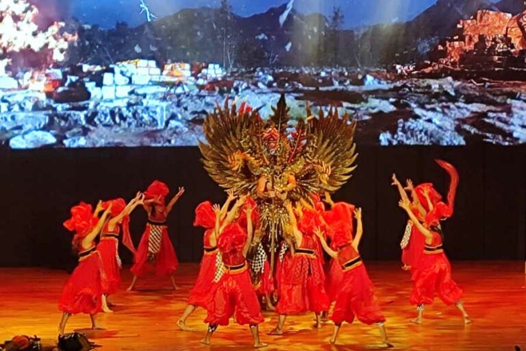 Terilhami Kehidupan Burung di Indonesia, Penampilan Garda The Musical Undang Pujian