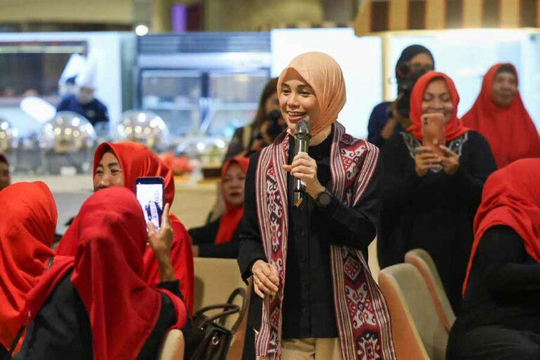 Dapat Curhatan Ada Daerah di Sulut Belum Dapat Akses Internet, Ini Tanggapan Atikoh