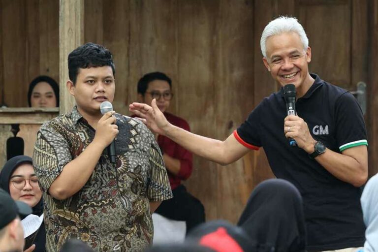 Ganjar Pranowo Bantu Ardhi Meraih Kesempatan Kuliah di Australia Melalui Hetero Space