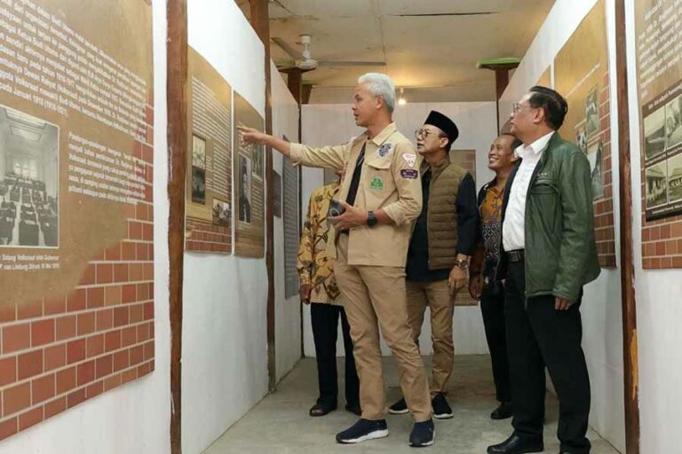 Kunjungi Rumah Dr. Radjiman di Ngawi, Ganjar Pranowo: Inspirasi Perjuangan dan Pesan Bagi Generasi Muda