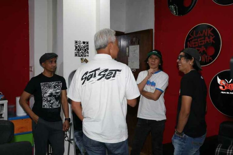 Abdee Negara Mundur sebagai Komisaris Telkom Usai Slank Dukung Ganjar Pranowo-Mahfud MD