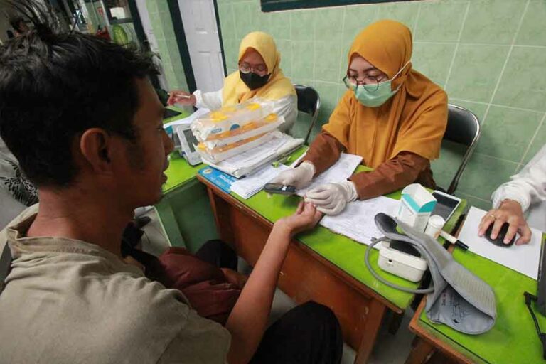 Pemkot Surabaya Sukses Gelar Skrining dan Pemeriksaan Kesehatan Terintegrasi Gratis