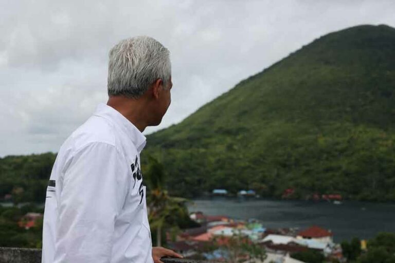 Jadi Capres Pertama yang Kunjungi Banda Neira, Ganjar Tegaskan Komitmennya pada Pulau Terpencil