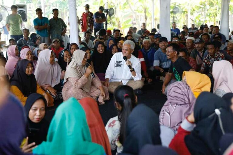 Ganjar Pranowo: Hutang Macet Petani Akan Dihapus, Program Penyelamatan Ekonomi Petani Terus Berlanjut