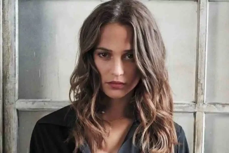 Alicia Vikander, Aktris Serba Bisa yang Sukses Perankan Karakter Robot Cerdas hingga Perempuan Jawara Alicia Vikander (foto: instagram @vikanderofficial)