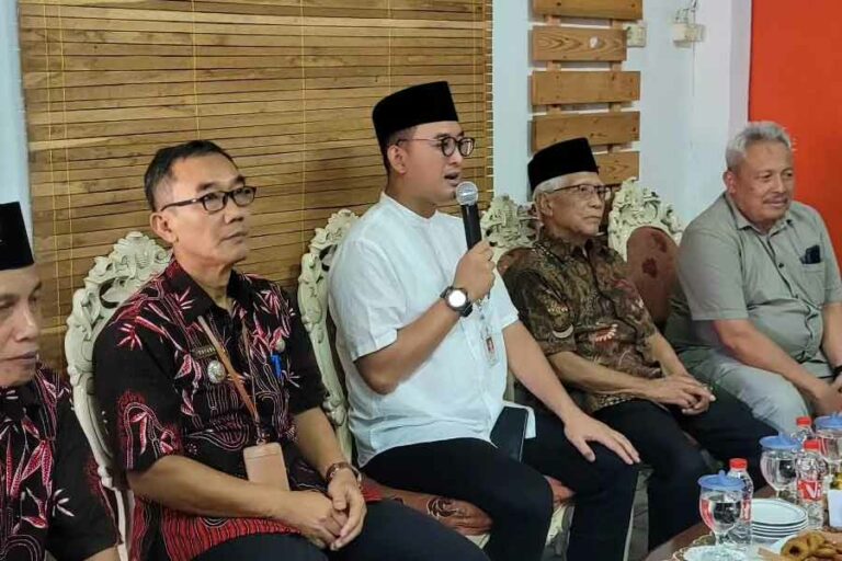 Banyumas Serius Antisipasi Angka Kematian Ibu dan Bayi Pj Bupati Banyumas Hanung Cahyo Saputro