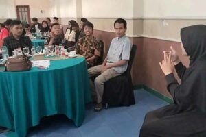 Tak Kenal Keterbatasan Fisik, Penyandang Disabilitas Batang Siap Bersuara dalam Pemilu 2024 Sosialisasi tahapan Pemilu 2024 kepada penyandang disabilitas di Kabupaten Batang