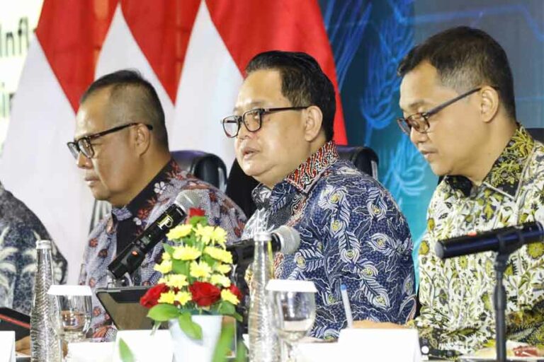 Pj. Gubernur Jatim Gagas Skema Program Korporasi Petani untuk Kendalikan Inflasi Pangan