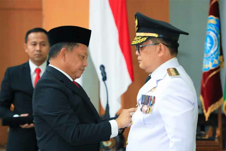 Adhy Karyono Resmi Jabat Pj. Gubernur Jatim dan Siap Tancap Gas Tingkatkan Pembangunan