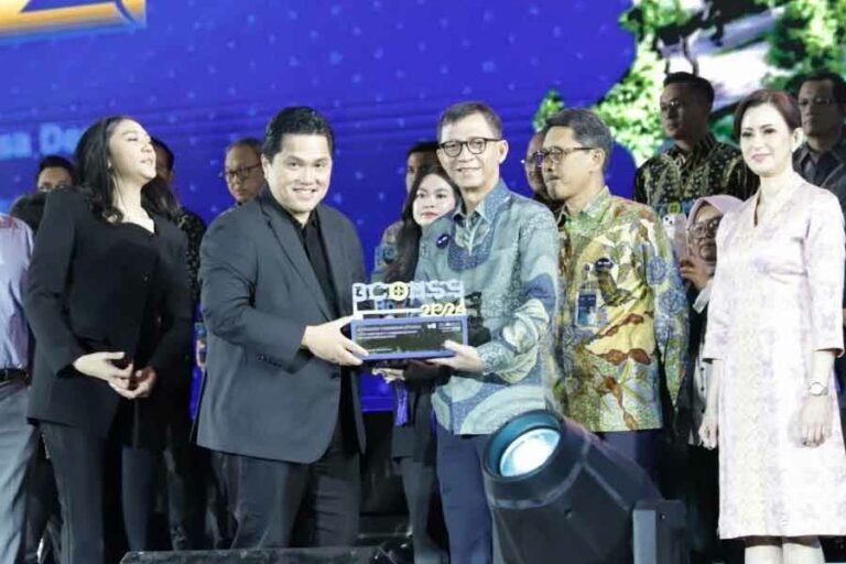 PT Kereta Api Indonesia Raih Penghargaan Best Crisis Handling BUMN dalam BCOMSS 2024