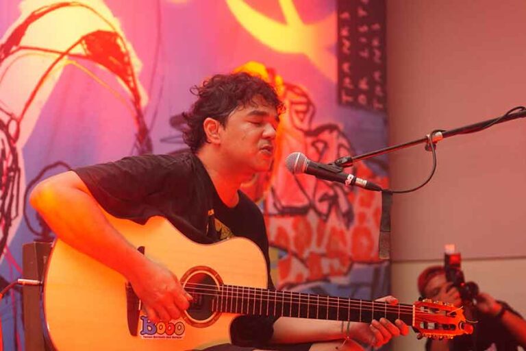 Artotel Yogyakarta dan Thanks For Solution Kolaborasi Hadirkan Intimate Concert Thanks For Listening