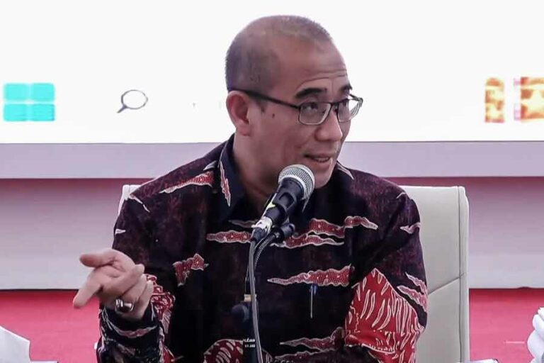 Kantungi 12 Juta Lebih Suara, Prabowo-Gibran Menang di Jawa Tengah Ketua KPU RI, Hasyim Asy'ari