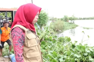 Banjir di Demak Kota Mulai Surut, Pemkab Lakukan Pompanisasi di Beberapa Titik Bupati Demak Eisti’anah