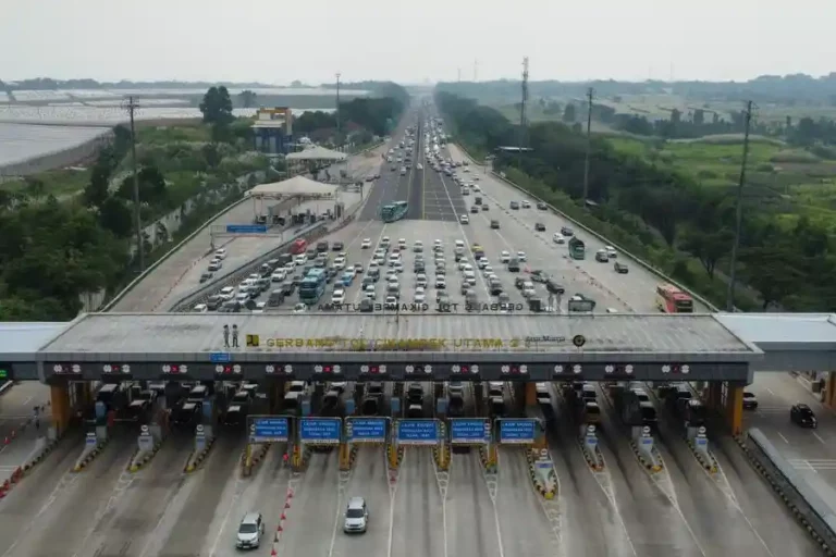 Aturan Ganjil-Genap yang Bakal Diterapkan di Tol Saat Mudik Lebaran 2024 Ilustrasi jalan tol di Indonesia