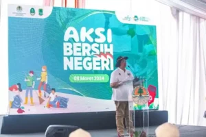 Hari Peduli Sampah Nasional 2024, Le Minerale Gelar Aksi Bersih Negeri