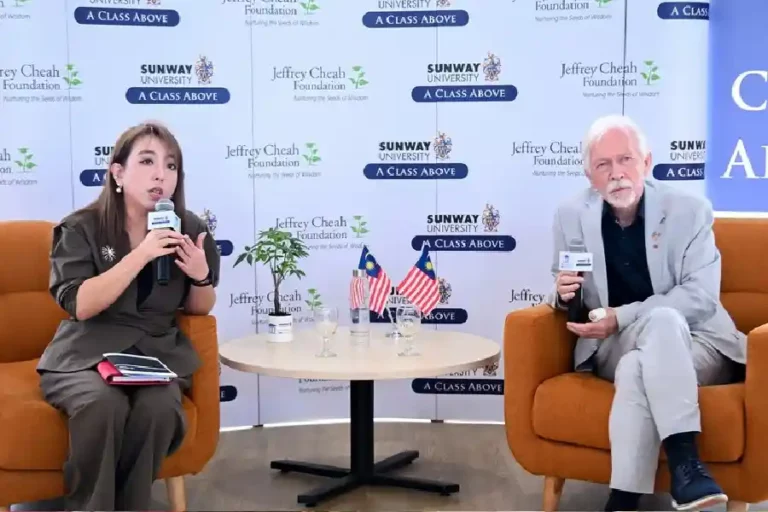 Sunway University Malaysia jadi Tuan Rumah Times Higher Education Asia Universities Summit 2024 Sunway University Pro Vice-Chancellor (Education) & Organising Chair of THE Asia Universities Summit 2024, Professor Chai Lay Ching, dan Sunway University President, Professor Sibrandes Poppema