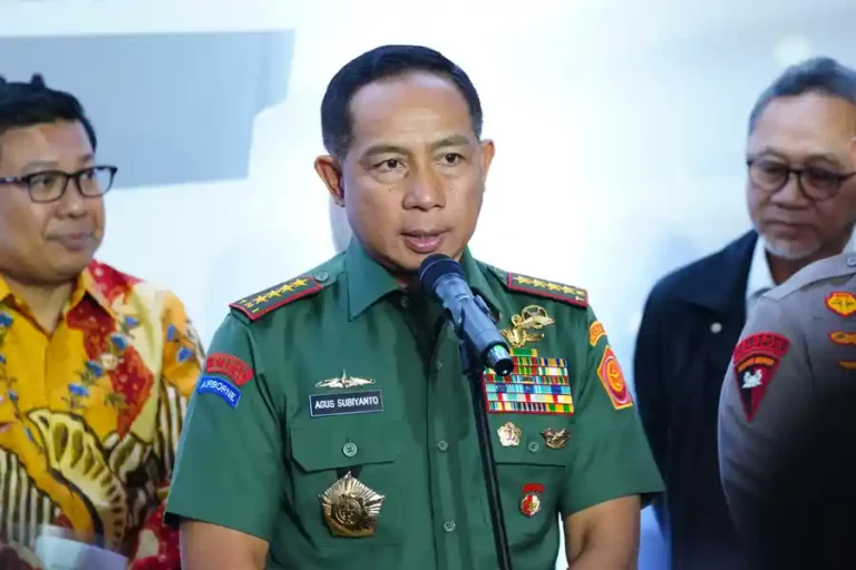 Panglima TNI Jenderal TNI Agus Subiyanto Hadiri Rakor Lintas Sektoral Operasi Ketupat 2024 Panglima TNI Jenderal TNI Agus Subiyanto