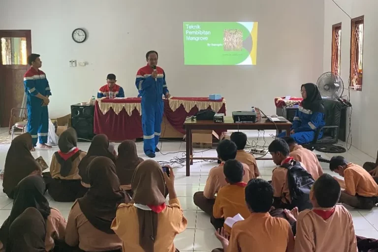 Pertamina EP Bunyu Field Gandeng Sekolah Lakukan Pelestarian Mangrove di Kalimantan Utara