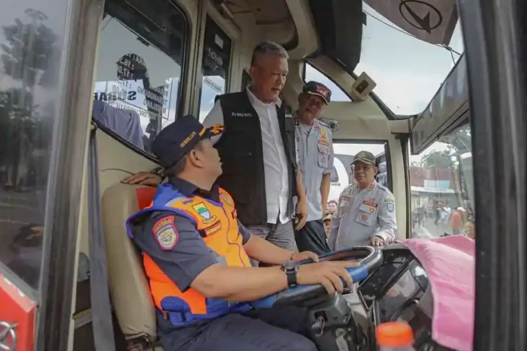 Pastikan Mudik Nyaman dan Aman, Dishub Kota Bandung Lakukan Inspeksi Keselamatan