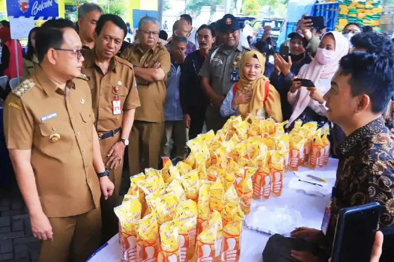 Pemprov Jatim Terus Pantau Ketersediaan dan Keterjangkauan Harga Bahan Pokok