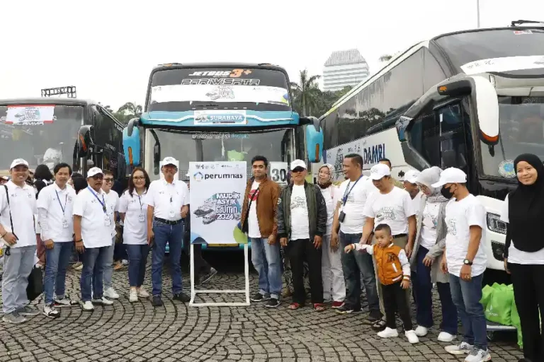 Dukung Mudik Lancar, Perumnas Berangkatkan 5 Armada Bus Gratis untuk Pulang Kampung