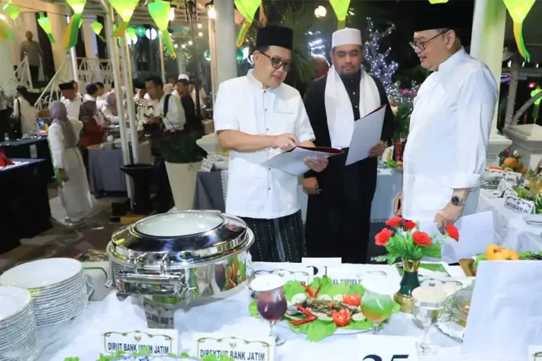 Qiyamul Lail dan Lomba Masak Bandeng Tingkatan Keguyuban di Lingkungan Pemerintah Jawa Timur