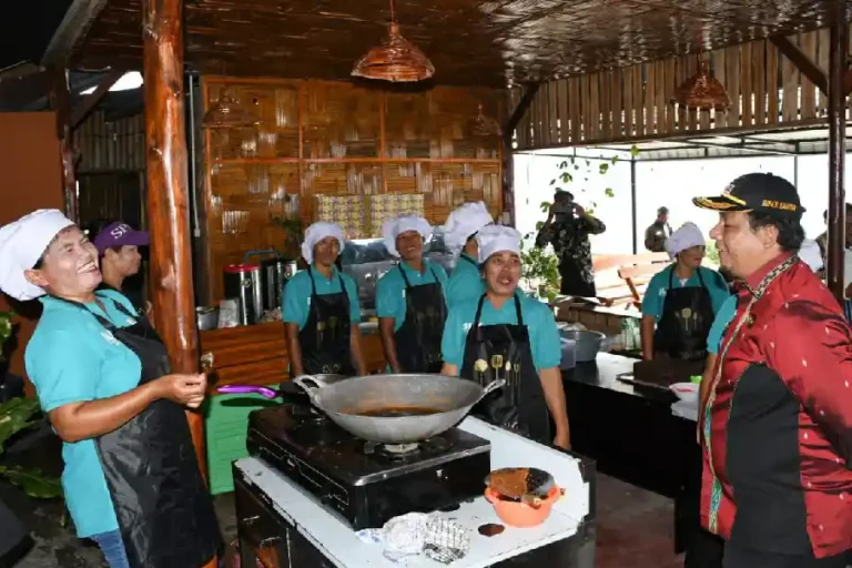 Diikuti 16 Peserta, Dinas Kopnakerindag Samosir Gelar Pelatihan Kuliner dan Pengolahan Hasil Pertanian