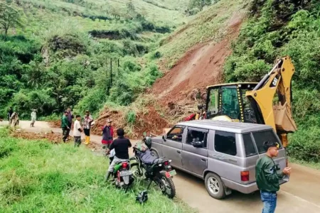Dinas PUPR Garut Siap Hadapi Bencana dengan Langkah Antisipatif dan Alat Berat