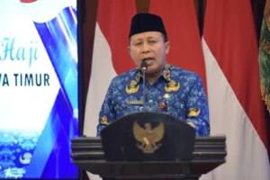 Pj. Gubernur Jatim Lepas CJH Anggota Korpri Tahun 2024