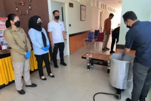 Komitmen Berantas Narkoba, Polda Sulteng Musnahkan 3 Kilogram Sabu Pemusnahan barang bukti narkotika jenis sabu di lobi Ditresnarkoba Polda Sulteng (foto: Dok Humas Polri)